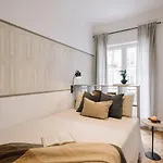 Fado - 3 Bedrooms, Office And Terrace In Alvalade