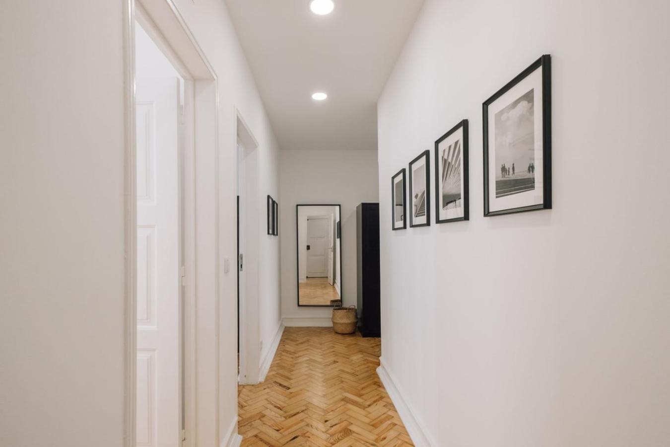 Apartment Fado - 3 Bedrooms, Office And Terrace In Alvalade *