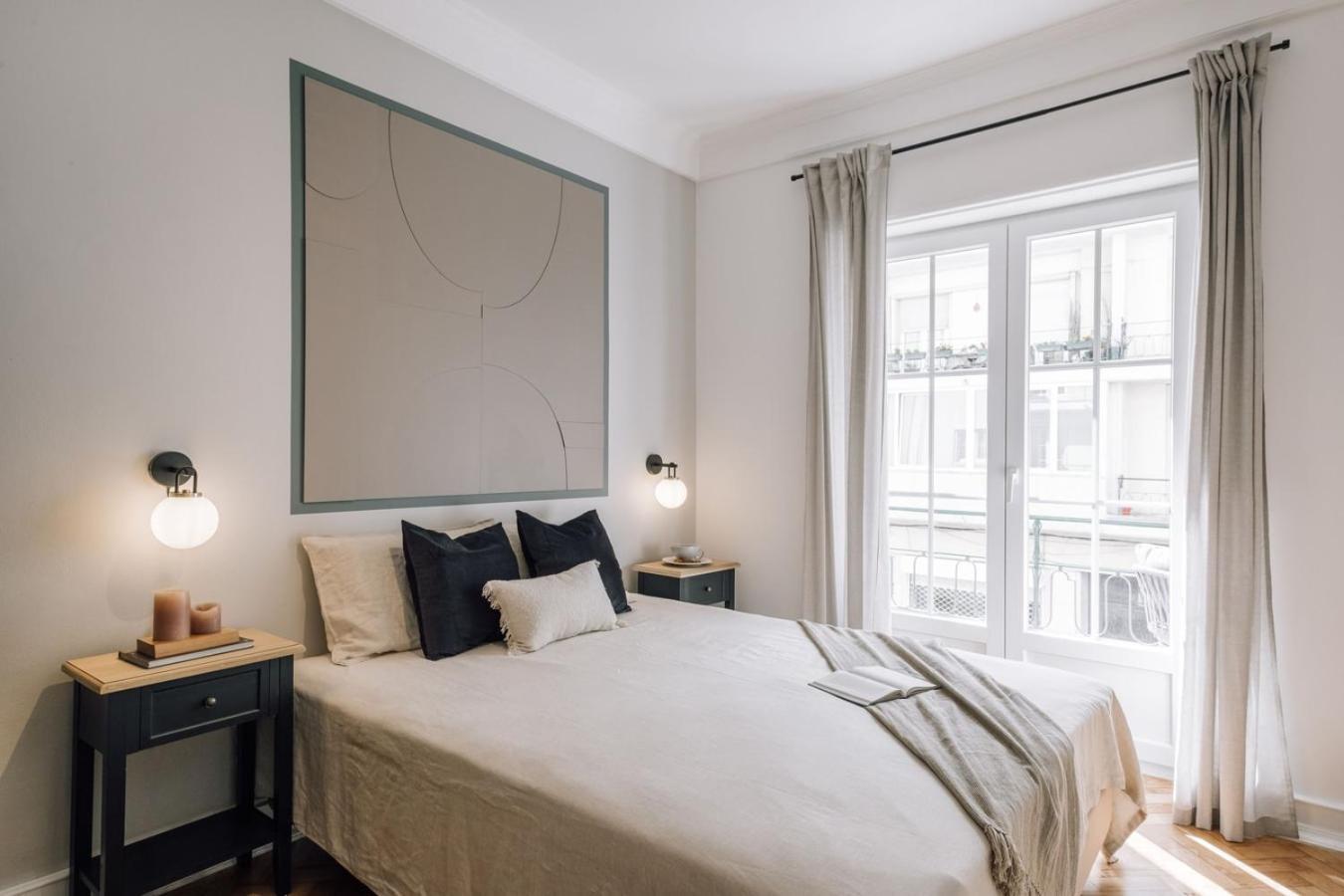 Fado - 3 Bedrooms, Office And Terrace In Alvalade Apartment *